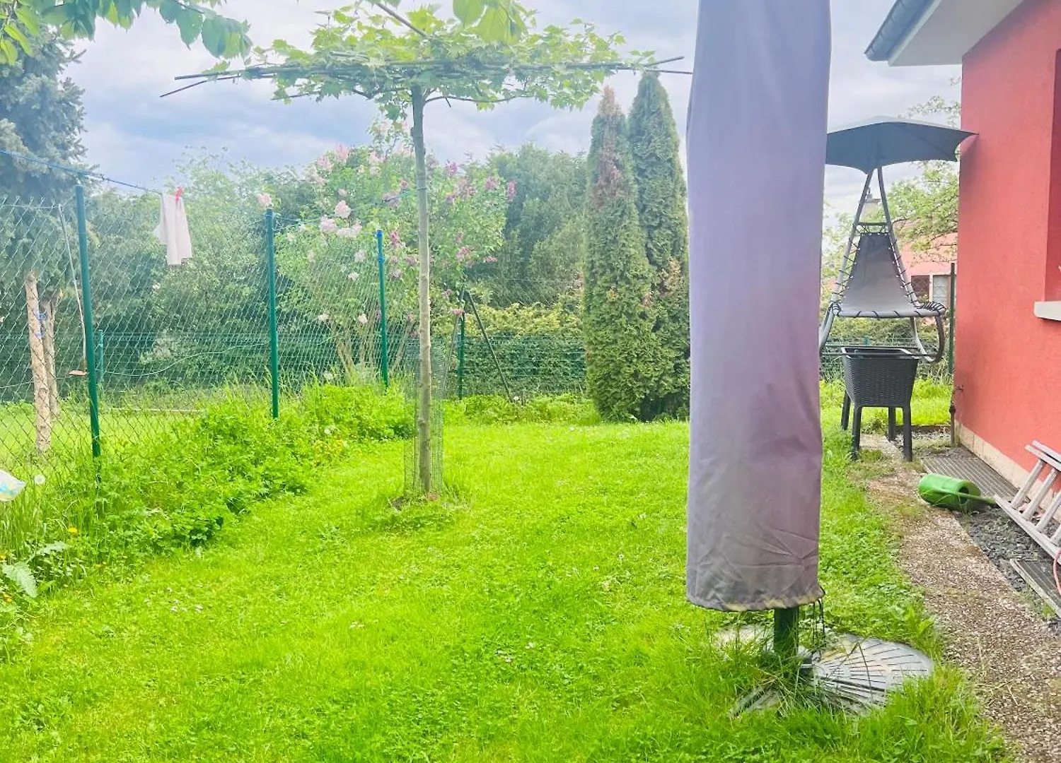 Homestay Nice And Cozy House Apartment Frisange
